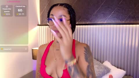  CALL ME KINSLEY  online show from April 23, 5:37 am