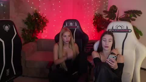 Sweet girls online show from July 27, 10:45 am