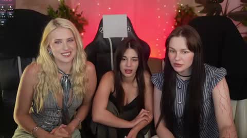 Sweet girls online show from July 28, 6:42 pm