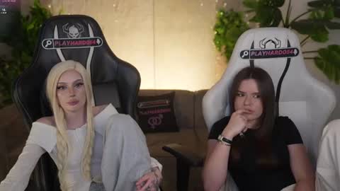 Sweet girls online show from July 28, 12:48 pm