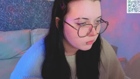 kira online show from May 2, 1:11 am