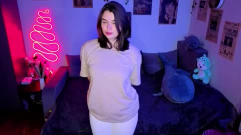 Kira VanKick online show from October 20, 6:57 pm