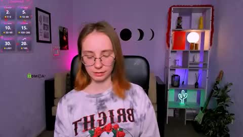 Kira  online show from March 17, 9:09 pm