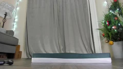 kira_mask online show from January 12, 1:45 am