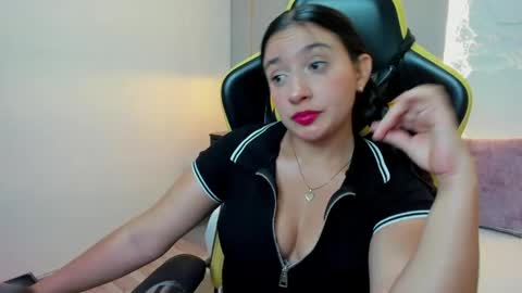 K I R A online show from April 22, 11:28 am