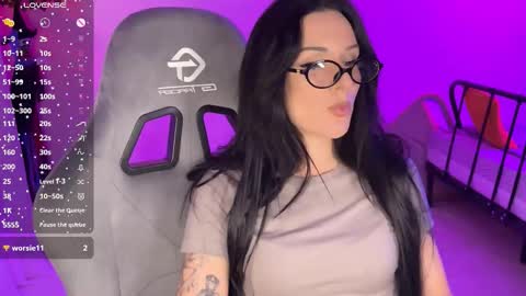 Kira online show from November 23, 3:59 am