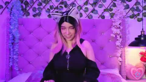 Kira online show from May 4, 8:48 pm
