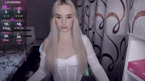 kirakrox online show from March 22, 8:24 pm