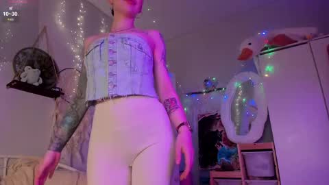little vampire online show from May 10, 5:47 am