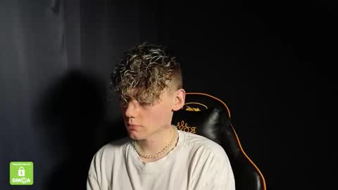 Kirill and Andrey online show from January 12, 12:17 am