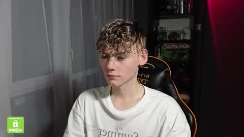 Kirill and Andrey online show from October 26, 3:12 pm