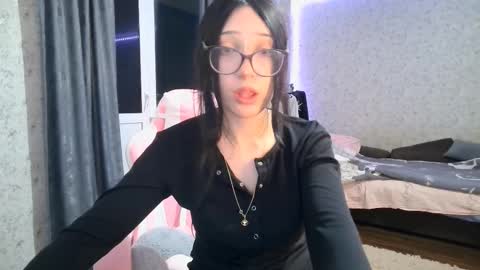 Nicole online show from October 4, 6:39 pm