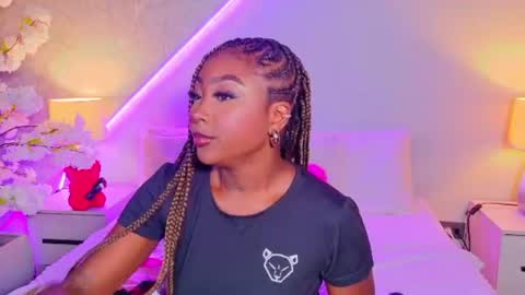 kishalove_ online show from July 11, 10:40 am