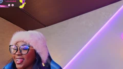 kishalove_ online show from July 25, 10:57 am