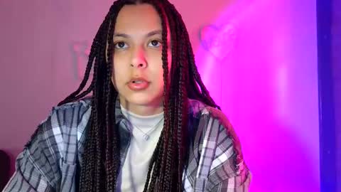 Snapshot of kiss_ameliaa chatting on March 6, 7:36 am kiss_ameliaa online show from March 6, 7:36 am