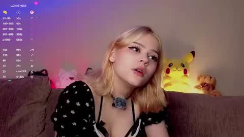 Kimberly online show from July 7, 2:35 am