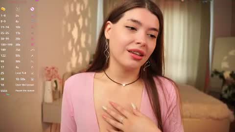 Lola online show from July 13, 10:19 am