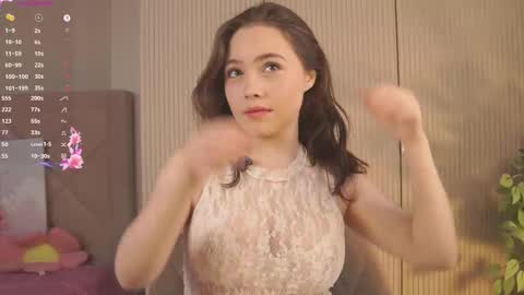 Lola online show from December 15, 7:48 am