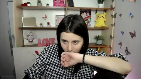kissleoxx online show from June 16, 11:58 am