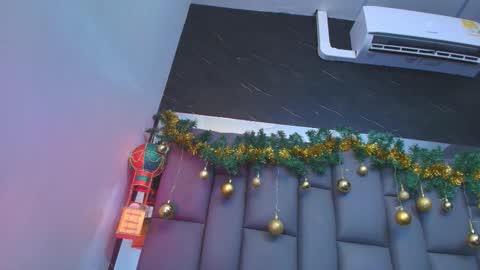 BELLA FLAME online show from December 17, 7:20 pm