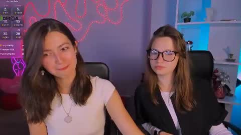 kitniss online show from July 19, 7:16 pm