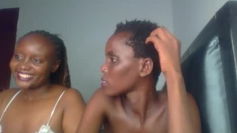 kittengirl_xo online show from March 12, 9:18 pm