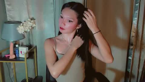 KITTY online show from September 22, 3:32 am