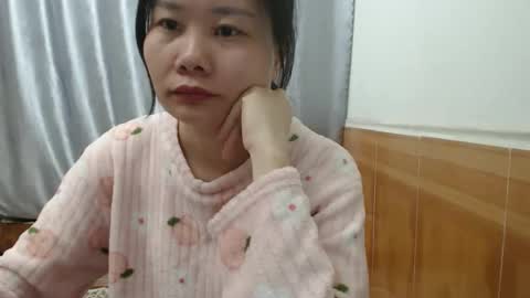 kitti_baby2x online show from November 17, 1:08 am