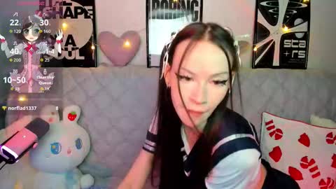 Kitti online show from December 19, 3:40 pm