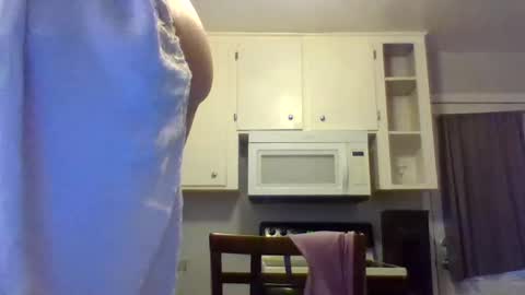kitty2267 online show from May 22, 11:44 pm
