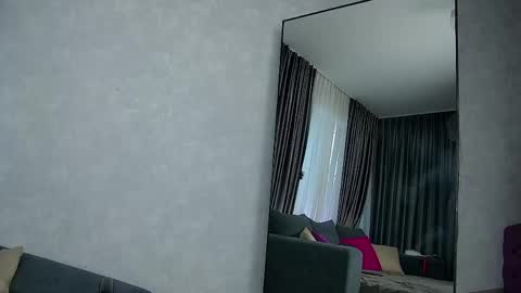 Karen online show from April 28, 2:27 am