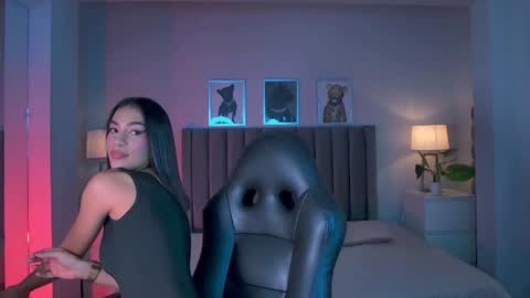 Kitty online show from July 9, 8:02 pm