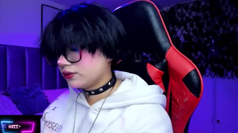 Camila online show from February 25, 1:42 am