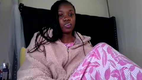 kitty_kerry online show from July 1, 8:45 am