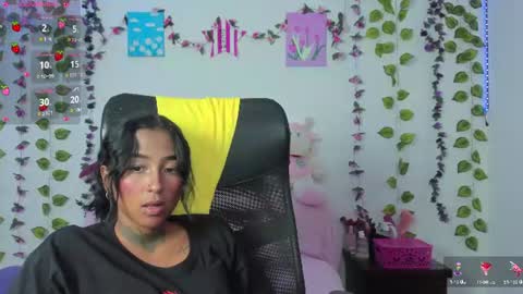 Kitty online show from June 23, 3:25 am
