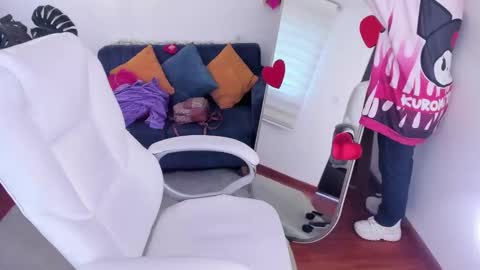 Kitty online show from February 16, 8:29 pm