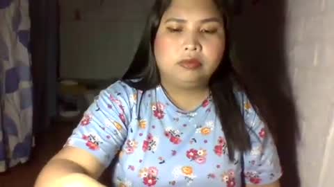 Snapshot of kittyboobsie chatting on September 29, 3:55 pm kittyboobsie online show from September 29, 3:55 pm