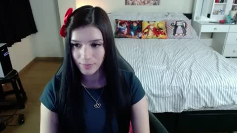 Isabel online show from July 8, 7:34 am