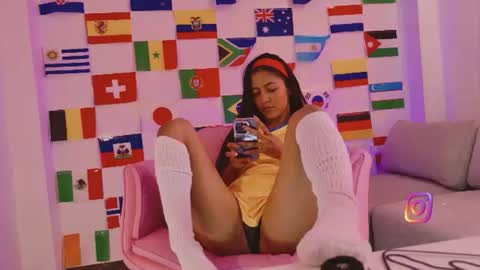 kittymyers_ online show from June 17, 2:33 pm