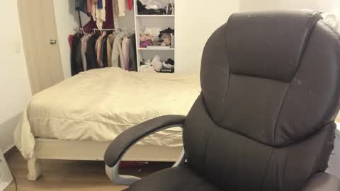 kittywantslove23 online show from January 11, 12:49 am