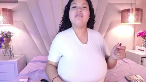 Kitty Hill online show from April 30, 3:33 am