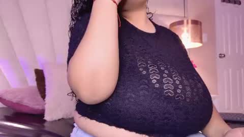 Kitty Hill online show from July 7, 4:14 am