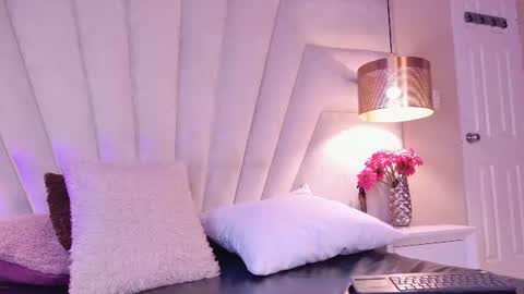 Kitty Hill online show from July 7, 7:23 am