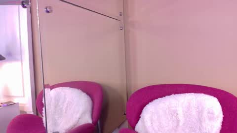 Kitty Hill online show from February 21, 6:38 am