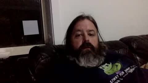 Kiwiabroad online show from October 9, 11:15 am