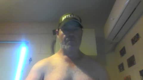 kiwiguy19773 online show from February 28, 6:43 am