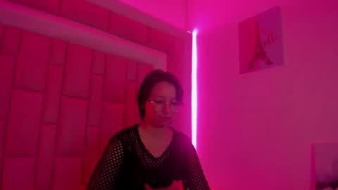 Snapshot of klaret_toy chatting on September 22, 3:38 pm Klaret online show from September 22, 3:38 pm