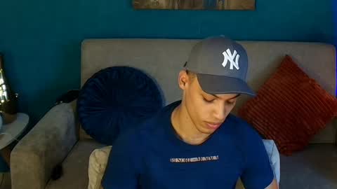 klaton__ online show from October 18, 5:28 pm