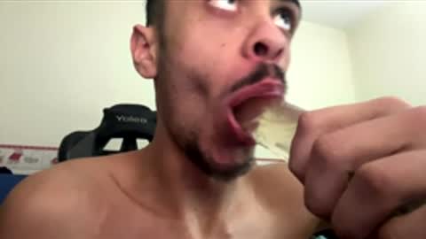 klawseix online show from March 21, 1:11 am