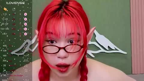 Snapshot of klee_love chatting on October 15, 5:11 am Klee online show from October 15, 5:11 am